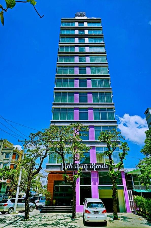 Myat Nan Yone Hotel Mandalay Exterior foto